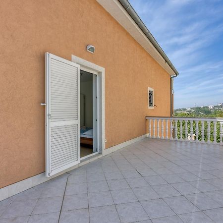 Apartments Grozdana Crikvenica Bagian luar foto