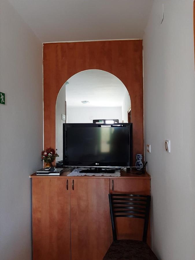 Apartments Grozdana Crikvenica Bagian luar foto