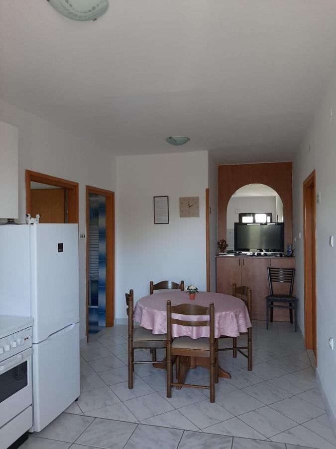 Apartments Grozdana Crikvenica Bagian luar foto